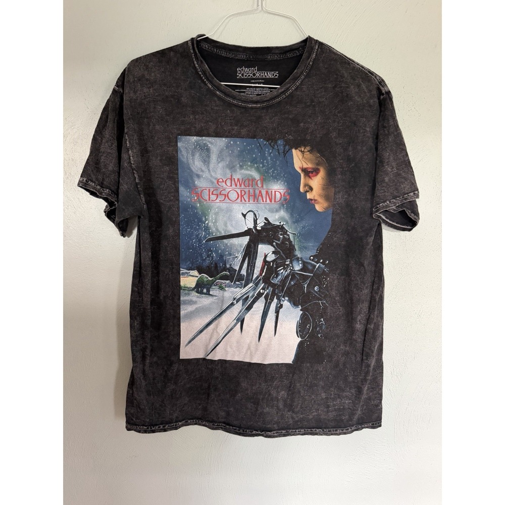 Edward Scissorhands Johnny Depp Movie Poster Acid Wash Graphic T-Shirt Gray L